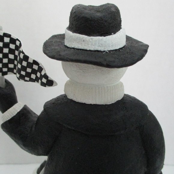 DALE EARNHARDT 2003 CHRISTMAS SNOWMAN GLOBE FIRST IN A LIMITED SERIES - Picture 11 of 12